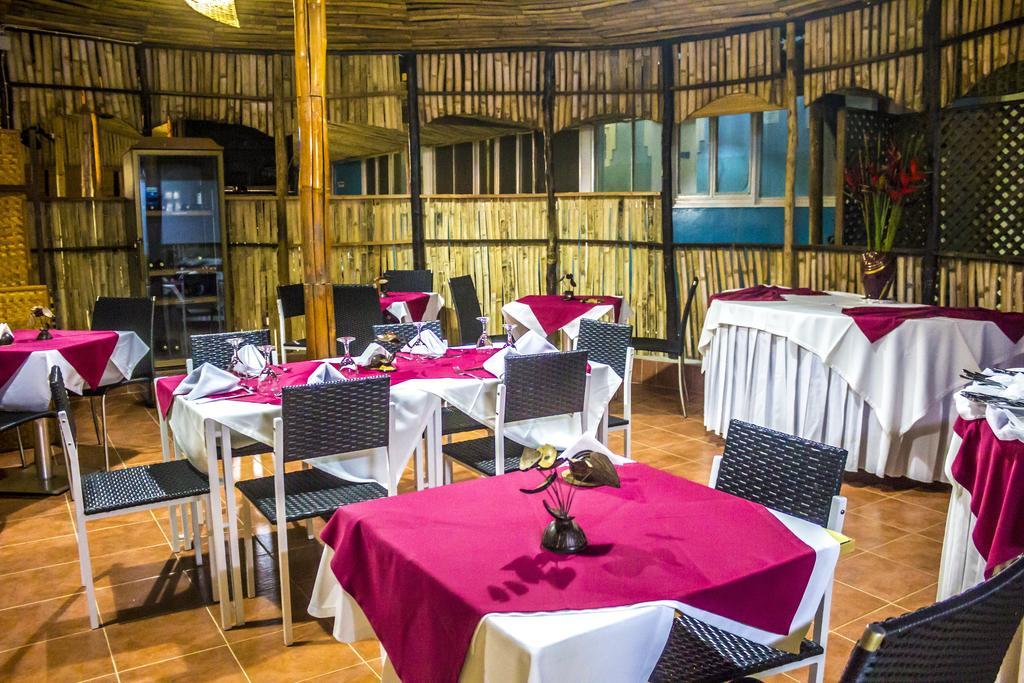 Hotel Avenida Sao Tome Esterno foto