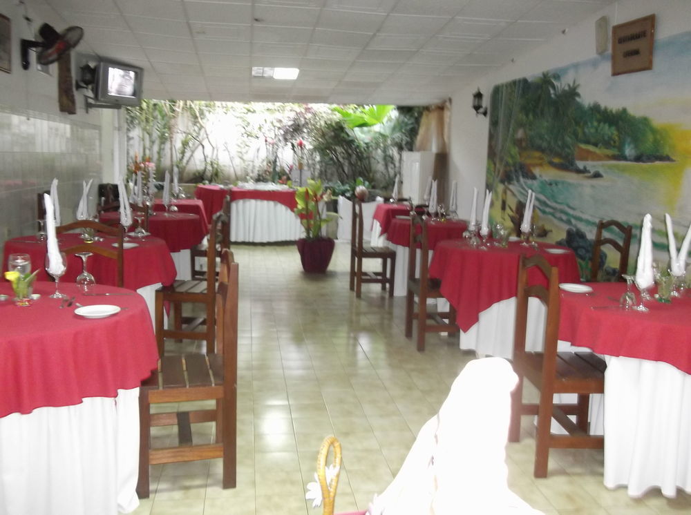 Hotel Avenida Sao Tome Esterno foto